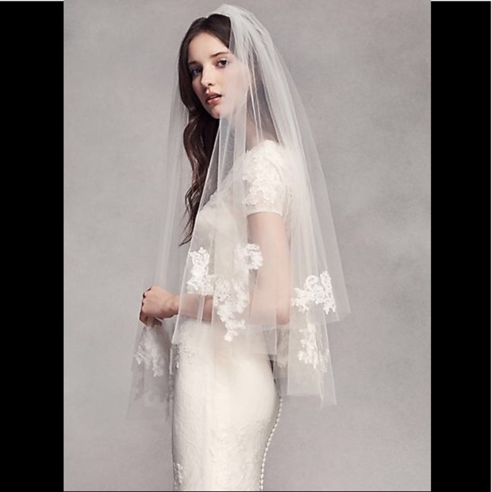 White By Vera Wang | Fingertip Veil